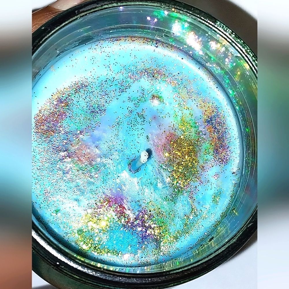 Hand crafted "Avatar" limited edition Candle 13.5 oz